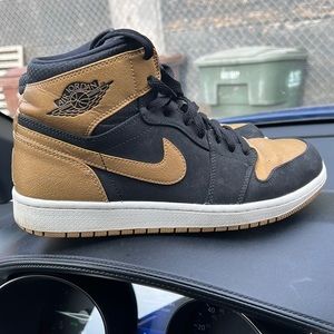 Nike Air Jordan 1 Retro High Melo Black Gold Size 10 332550-026